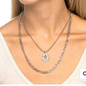 JACLYNROXANNE: The Dual Chain